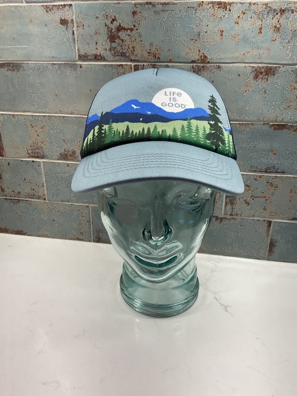 Life is Good Here Comes the Sun Trucker Cap Unisex Snapback